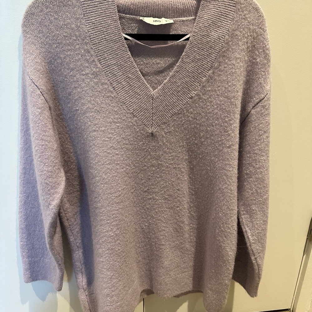 Mango Purple V-Neck Sweater Soft Knit Classic